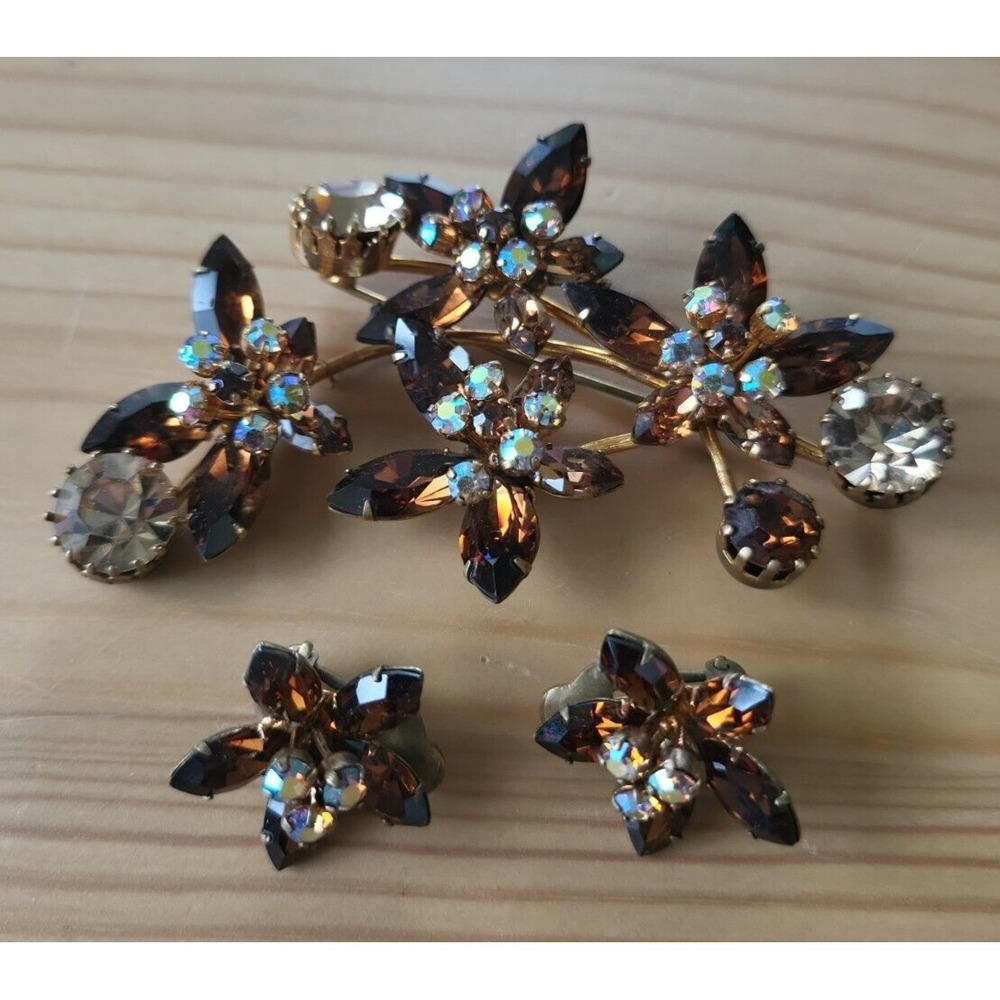 Austrian Root Beer Topaz AB Flowers Rhinestone Brooch  And Clip On Earrings Set